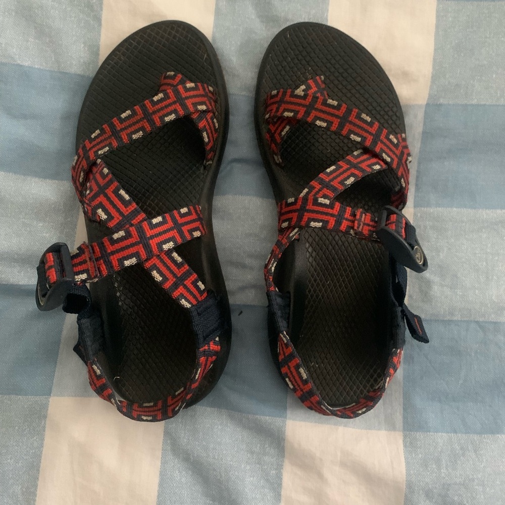 Womens Chacos size 8